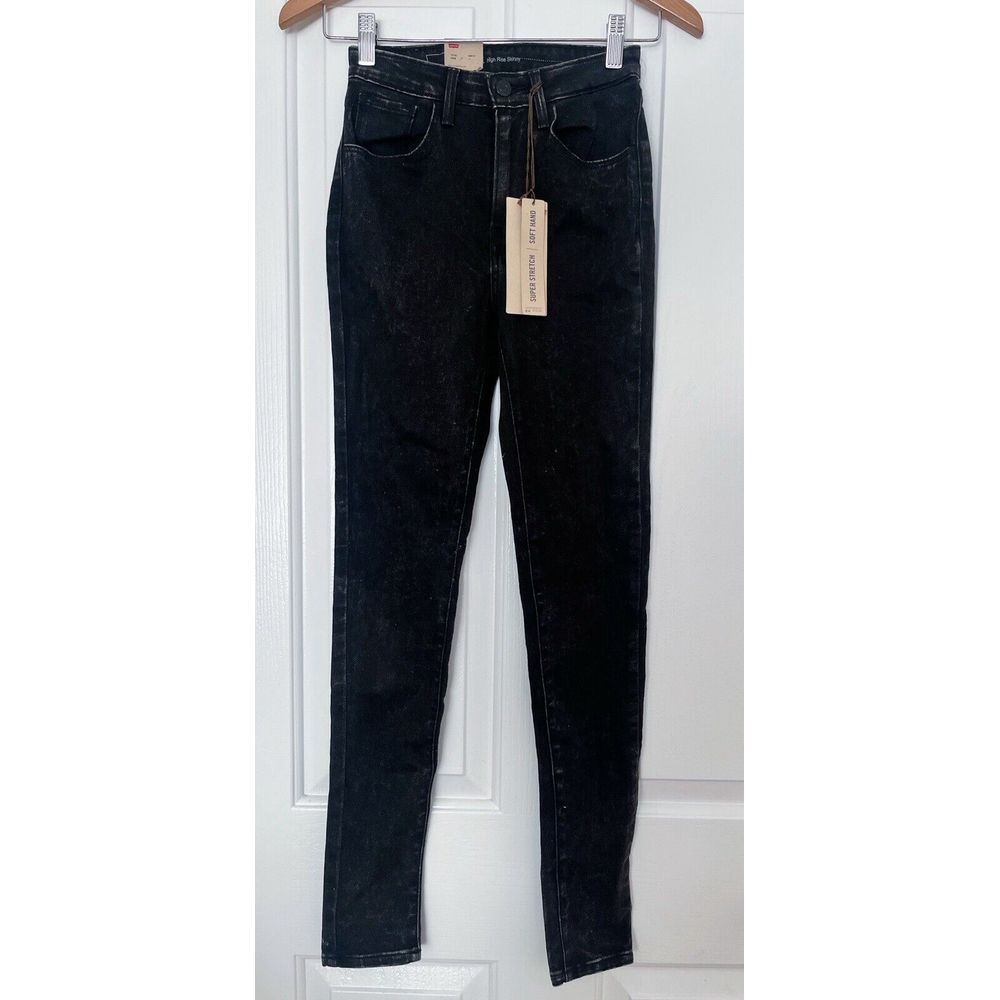 Levi's Black Skinny Jeans for Women